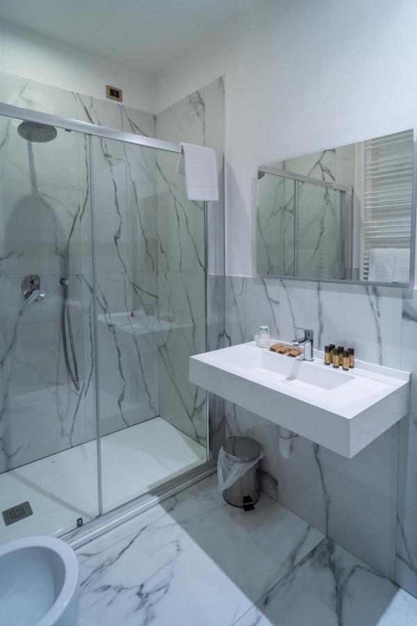 Hotel Globo Suite Sanremo Exterior foto