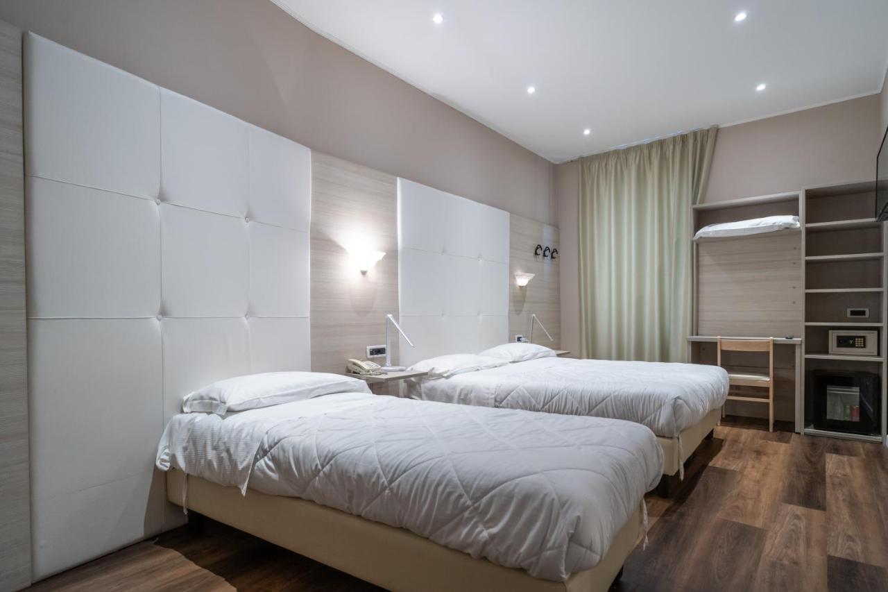 Hotel Globo Suite Sanremo Exterior foto