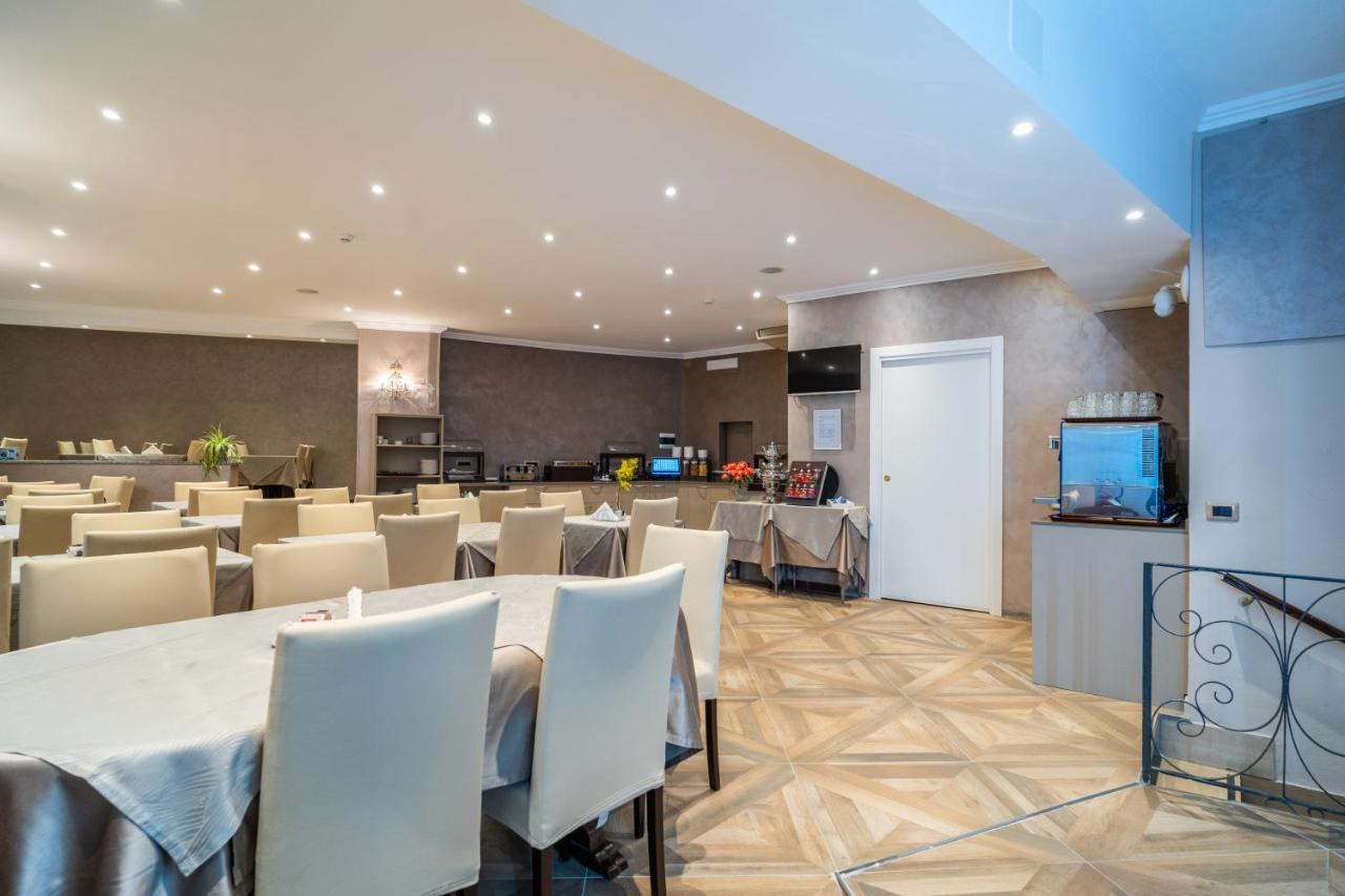 Hotel Globo Suite Sanremo Exterior foto